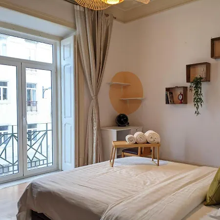 Boa Lisboa 3 Bedroom Spacious Apartment-2